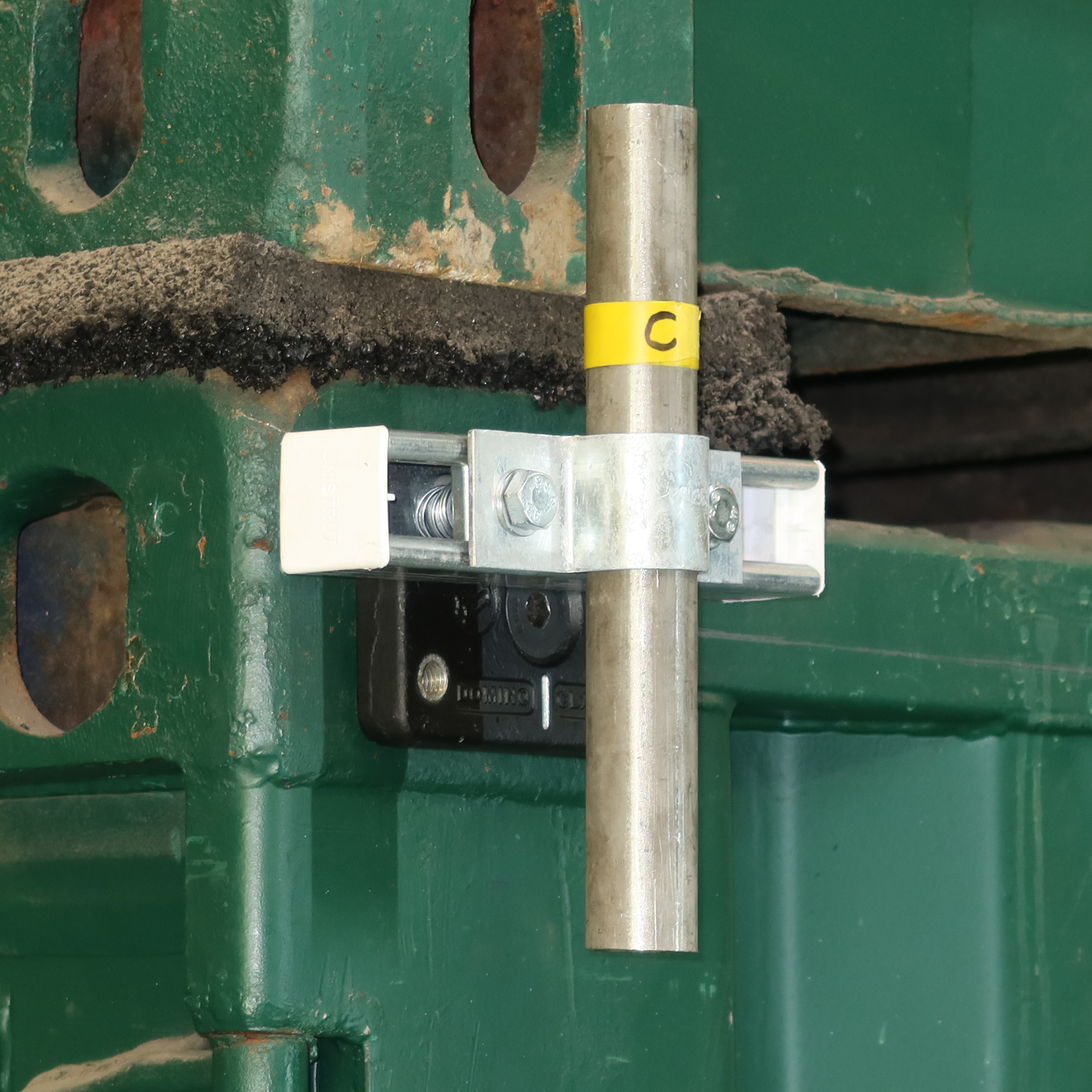 Unistrut Pipe Clamp Assembly C: 34mm OD | Domino Clamps