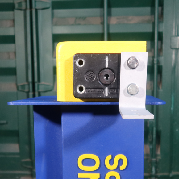 Shipping Container Bent bracket shelf downwards