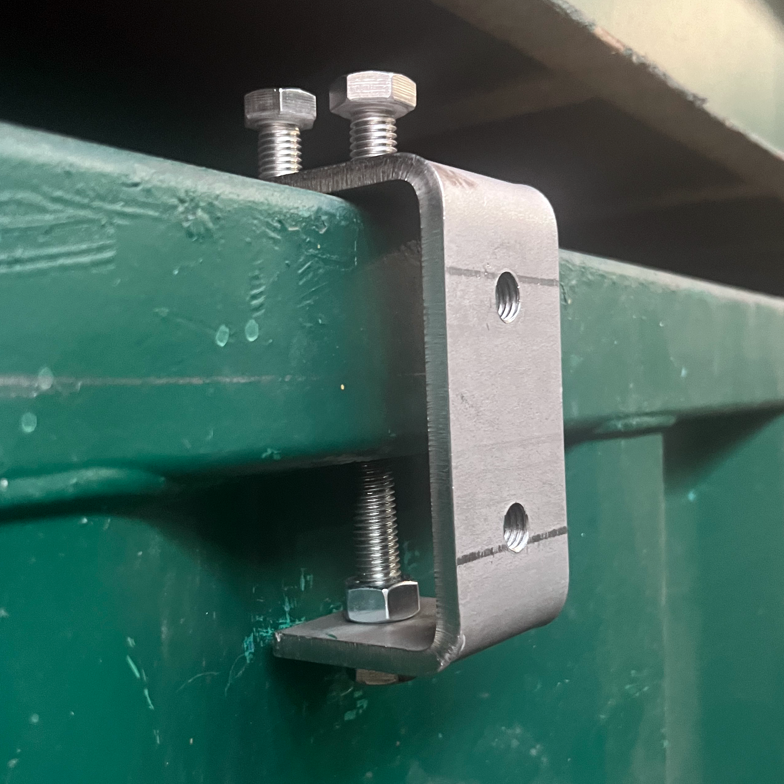 Shipping Container Roof Bracket