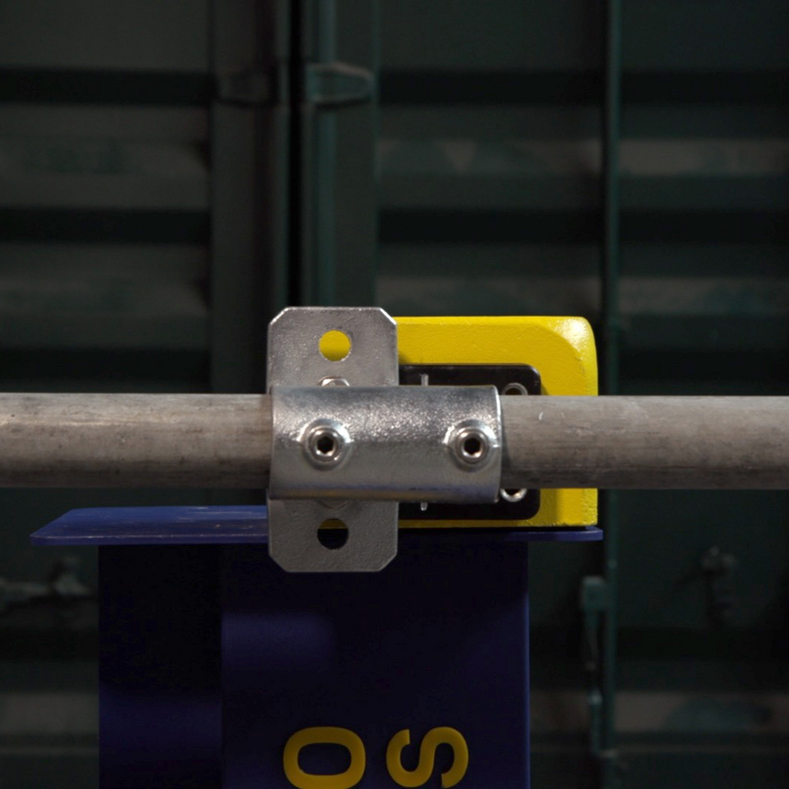 48mm horizontal (parallel) tube clamp Domino Clamps